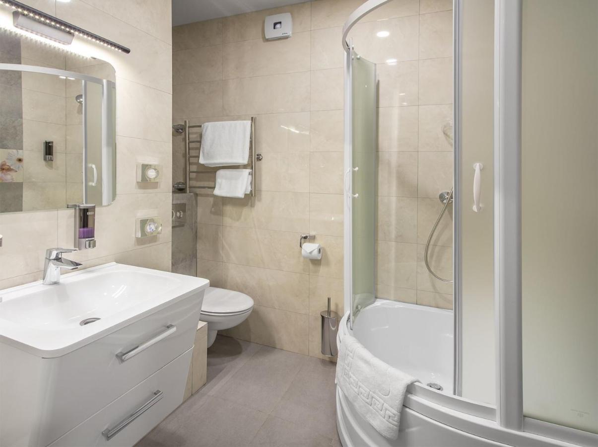 Willing Hotel Minsk Extérieur photo
