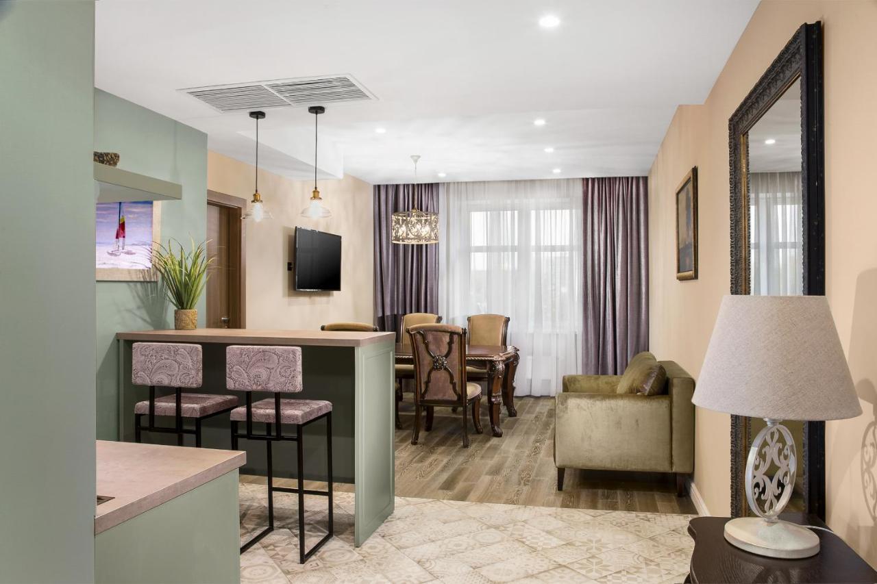 Willing Hotel Minsk Extérieur photo